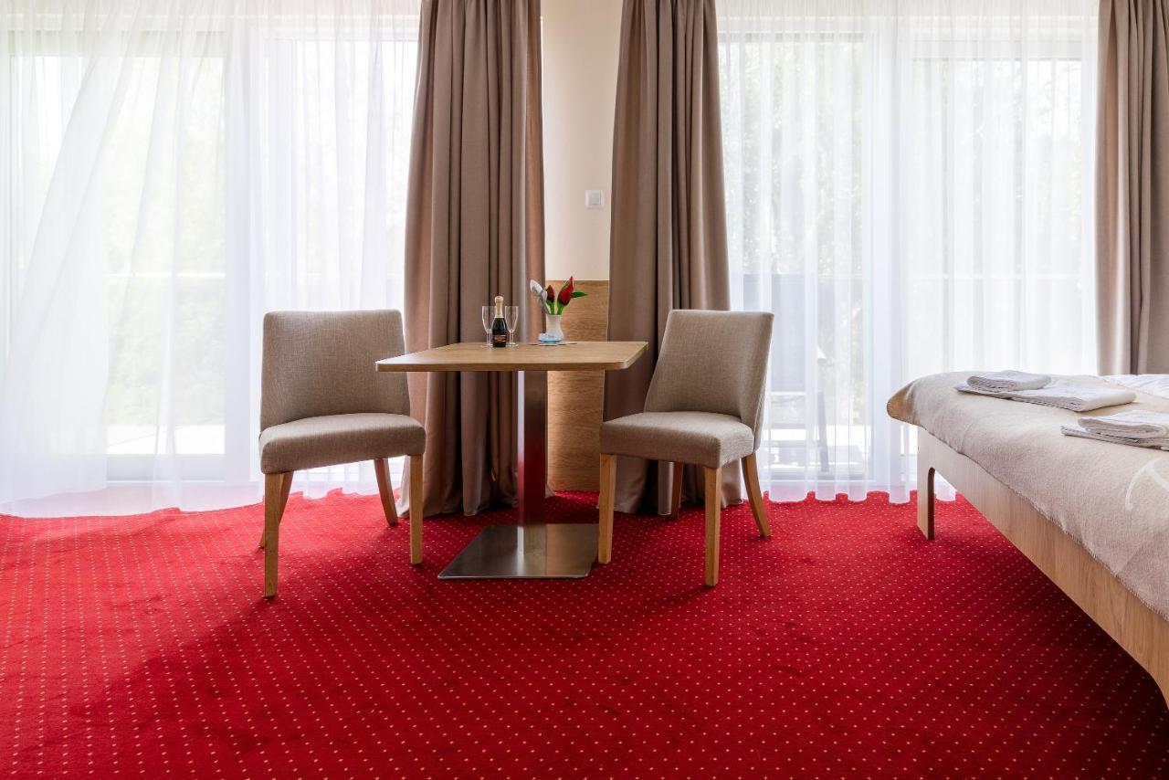 Kiwi Sopot Apartments Bagian luar foto