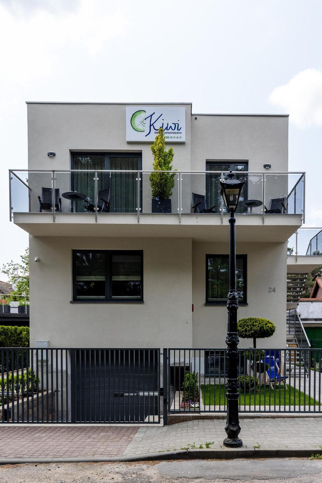 Kiwi Sopot Apartments Bagian luar foto