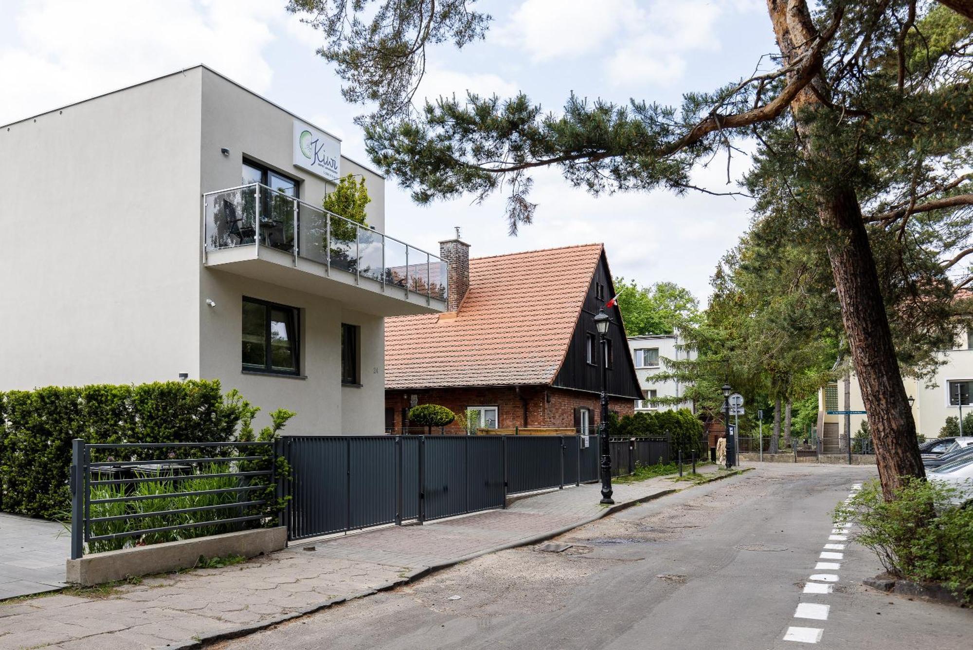 Kiwi Sopot Apartments Bagian luar foto